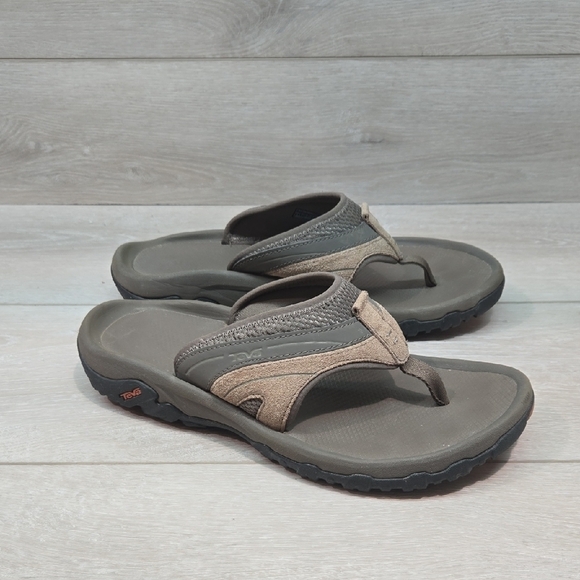 Teva Men\'s Thong T Strap Tan &Gray Sandals Slide Shoes Sz 9
